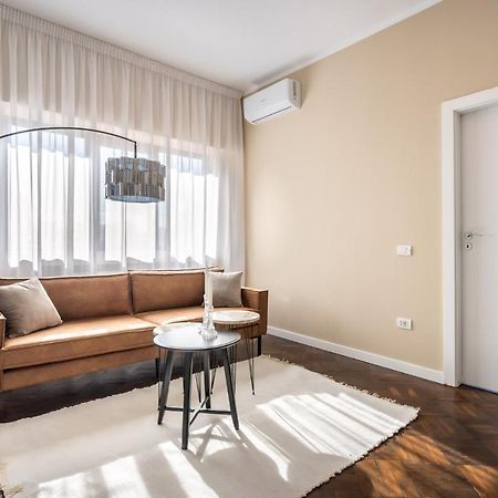 Elegant Two Bedrooms Apartment Бухарест Екстер'єр фото