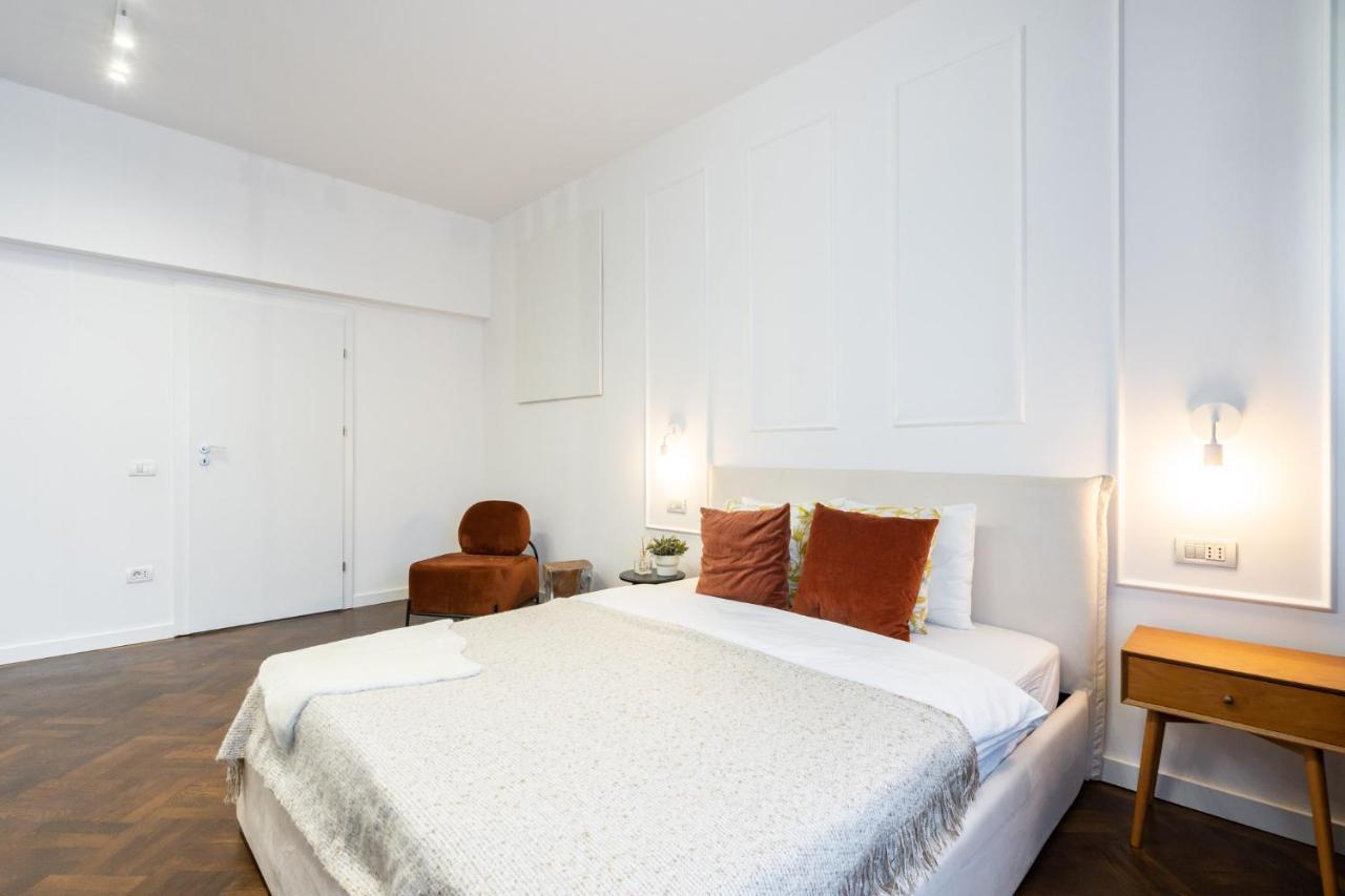 Elegant Two Bedrooms Apartment Бухарест Екстер'єр фото