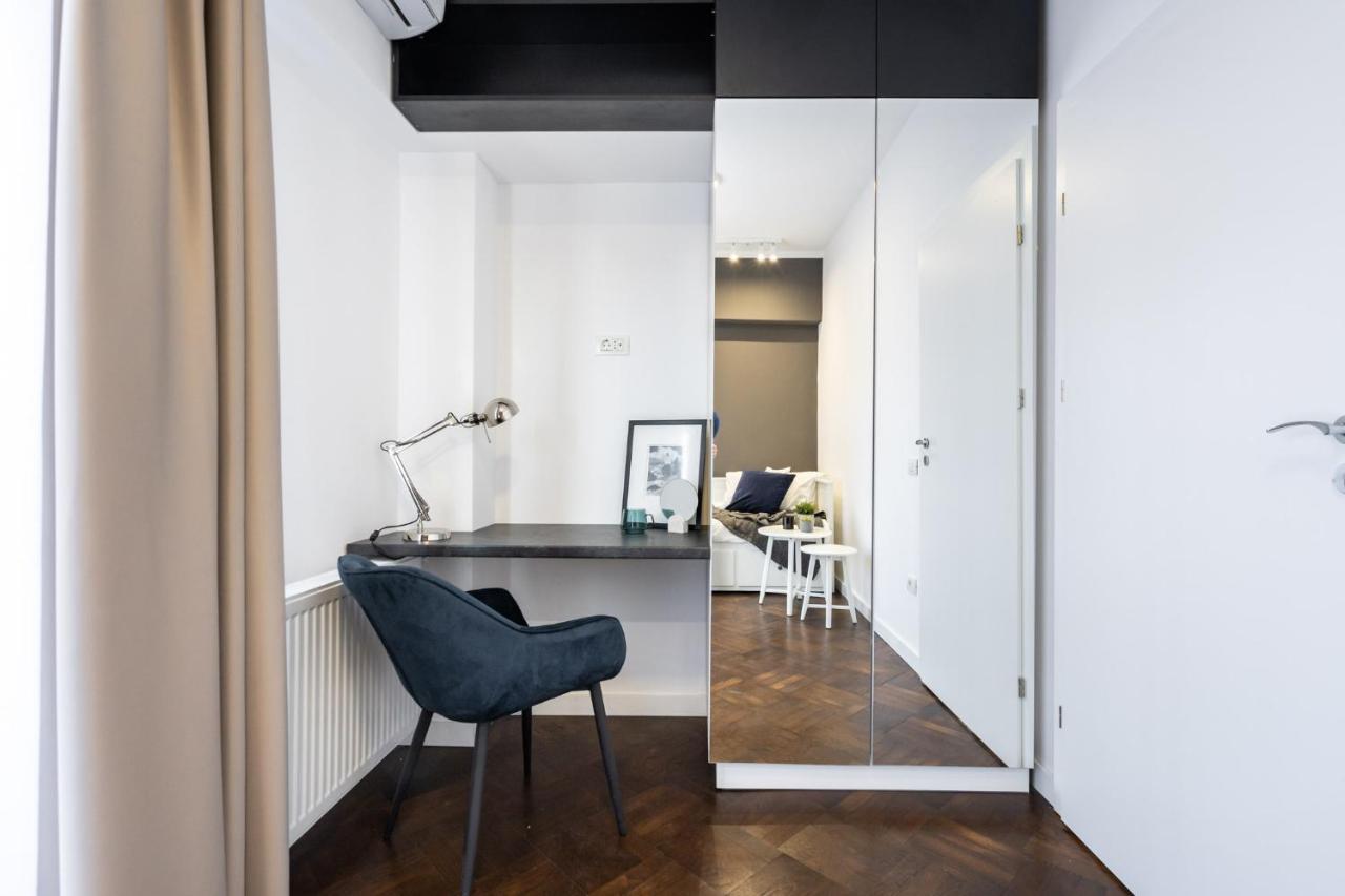 Elegant Two Bedrooms Apartment Бухарест Екстер'єр фото