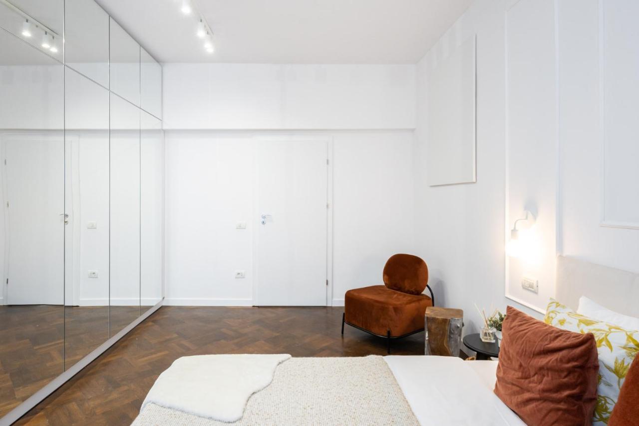 Elegant Two Bedrooms Apartment Бухарест Екстер'єр фото