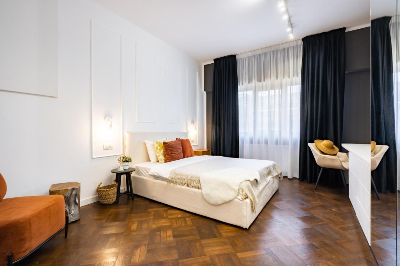 Elegant Two Bedrooms Apartment Бухарест Екстер'єр фото